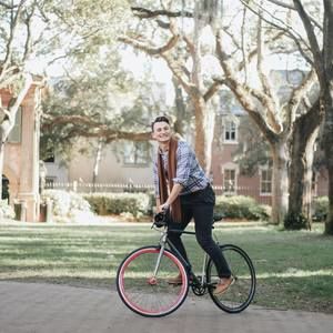 Meet your Posher, Shay